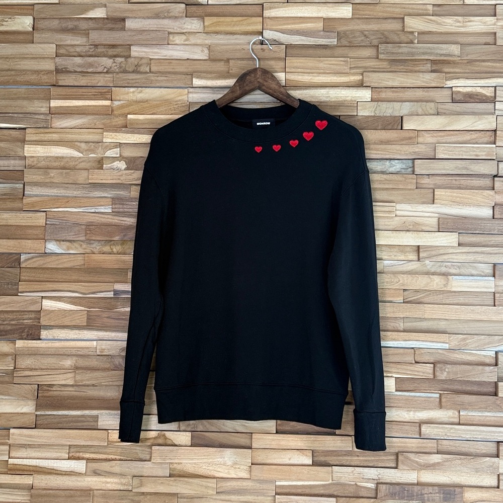 Monrow |  Crewneck Sweater | Black | Red Hearts | XS
